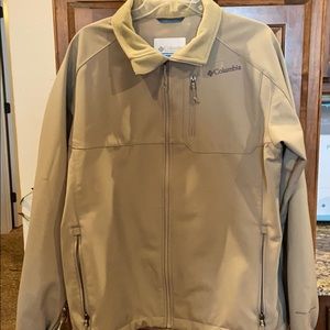 Columbia Omni-shield lightweight jacket.